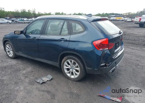 2014 BMW X1 xDrive28I z USA, uszkodzony, nr VIN WBAVL1C5XEVY18241